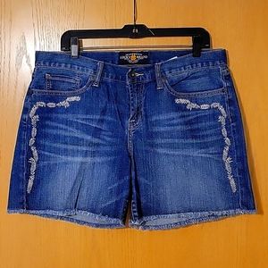 Lucky Brand size 12 Abby Short